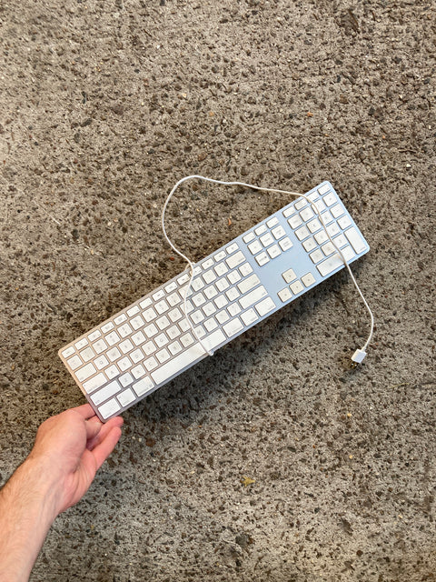 Apple Magic Keyboard Wired