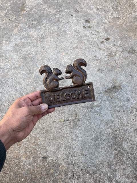 Vintage Squirrel Welcome Adornment