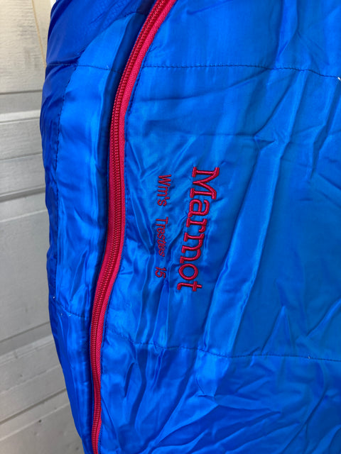 A Super Nice Marmot Women’s Trestles Sleeping Bag With Carry Bag, Size L