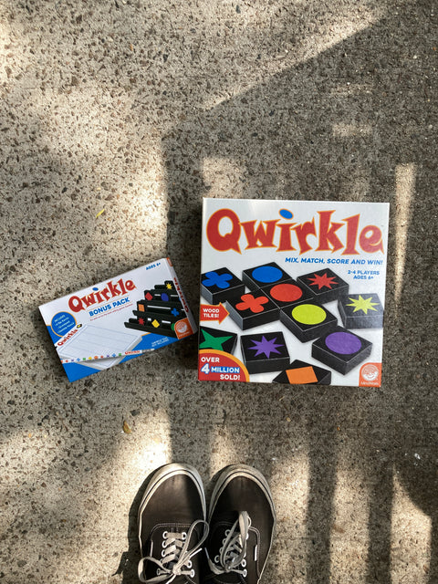 Qwirkle Game & Bonus Pack