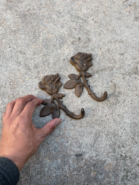 Vintage Roses Coat Hooks