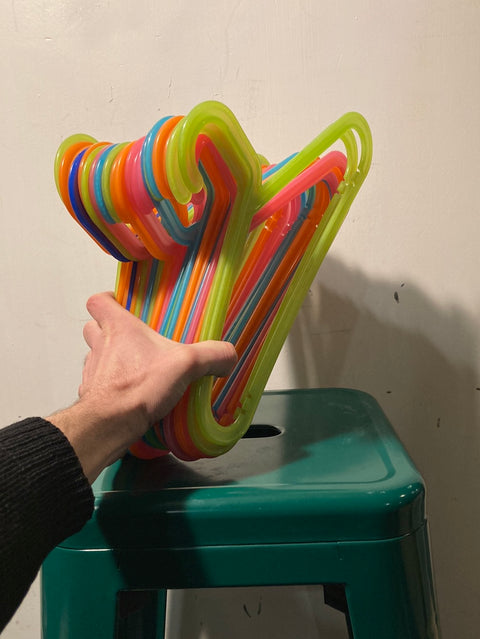 25 Colorful Plastic Hangers