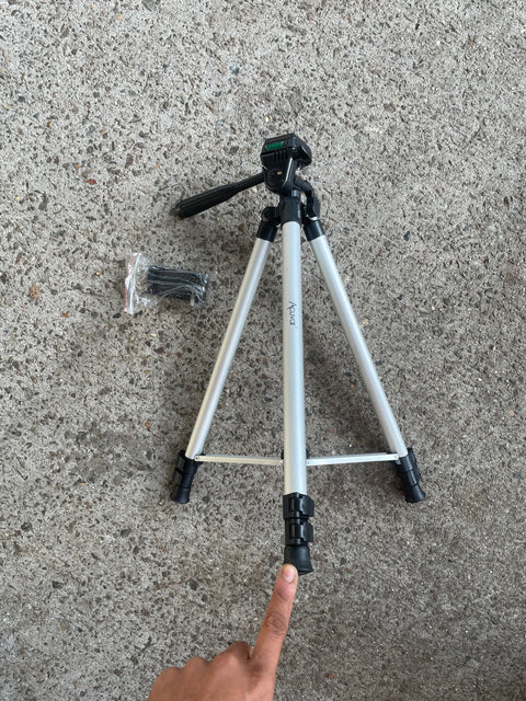 Tripod, Alluminum Alloy, New