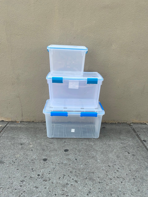 Sterilite Container Set