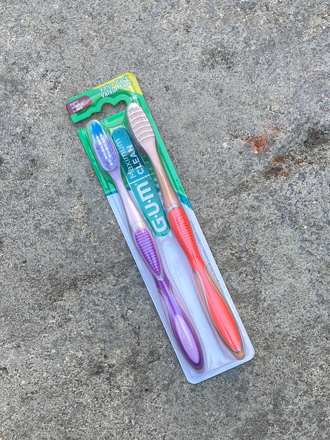 2 Pack of Toothbrushes