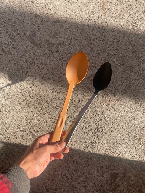 2 Plastic Serving Spoons