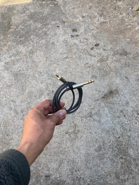 Small to Big Sound Wire