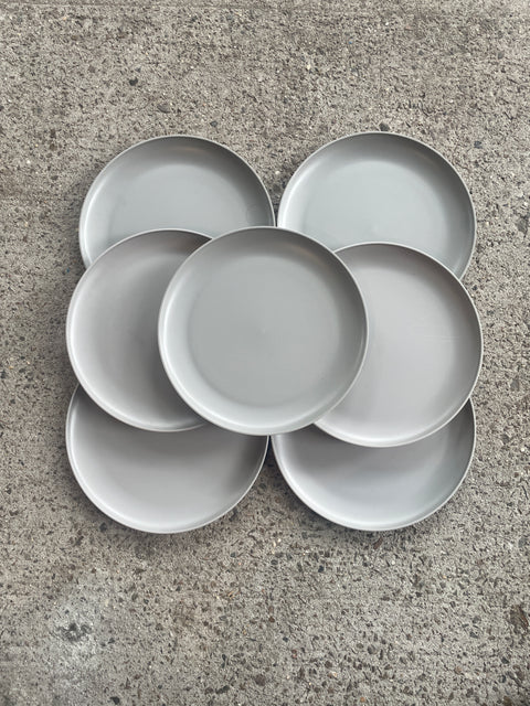 Chic Barnhouse Grey Plates, Set of 7