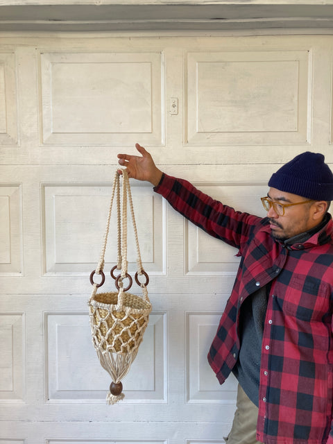 Super Nice Macramé Hanging Plant Pot