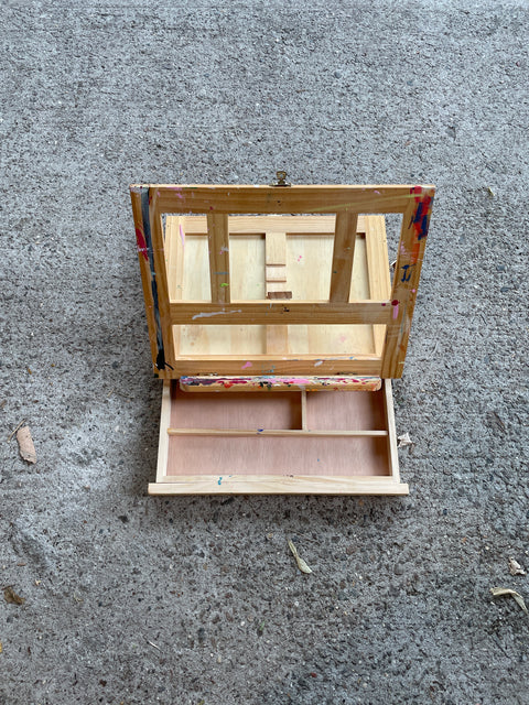 Foldable Easel & Drawer