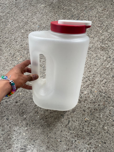 Rubbermaid 1 Gal Pitcher