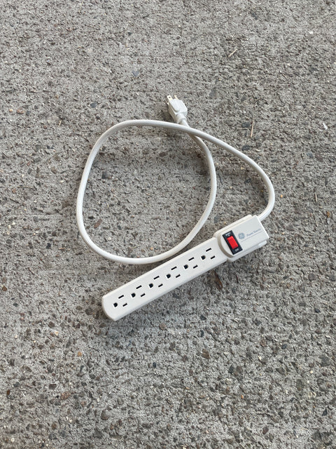 6 Outlet Power Strip