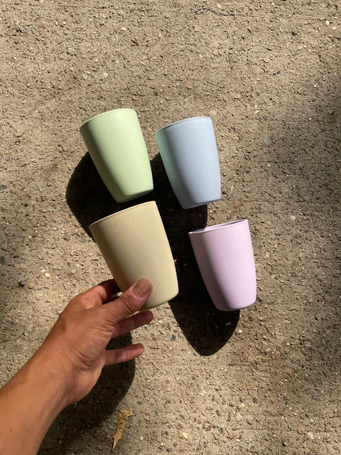 4 Chic Plastic Cups