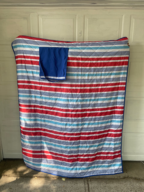 Sun Squad Picnic Blanket (5 feet)