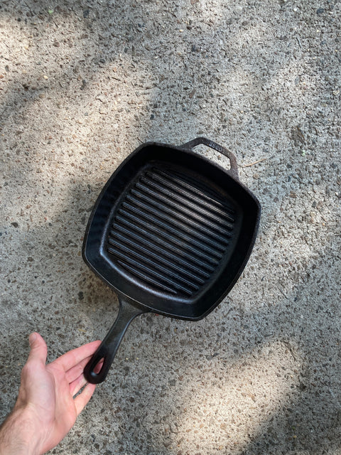 Lodge Cast Iron Griddle Pan