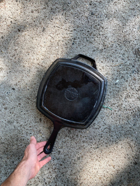 Lodge Cast Iron Griddle Pan