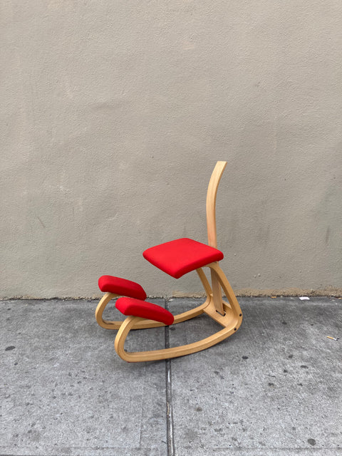 Varier Kneeling Chair