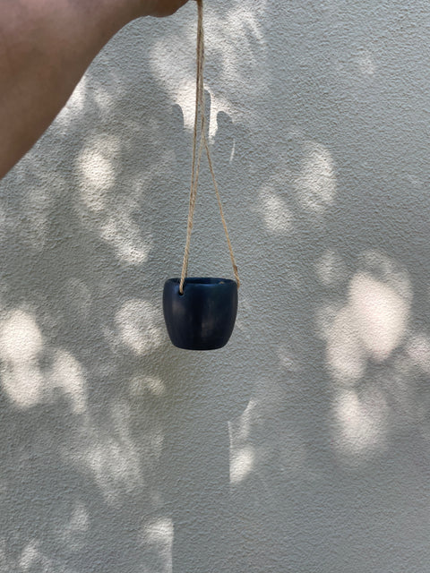 Lil’ Hanging Pot