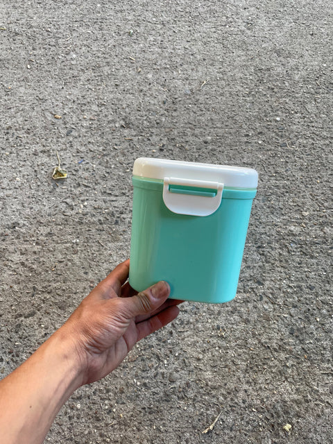 Colorful Dry Goods Container