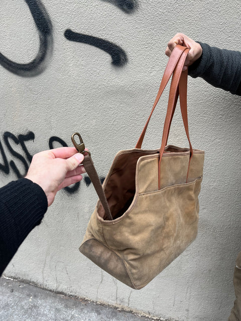 A Pretty Looking Leather & Canvas Tote To Carry A Pet