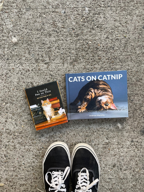 2 Books For Cats Lover