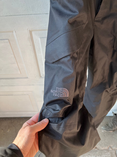 Brand New North Face Snow Pants, Size Men S