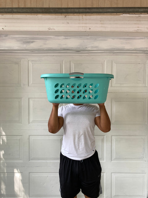 Sterilite Laundry Basket