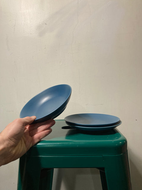 2 Plates & 1 Bowl