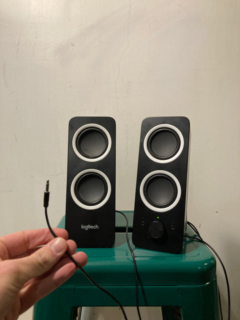 Logitech Computer Stereo Speakers