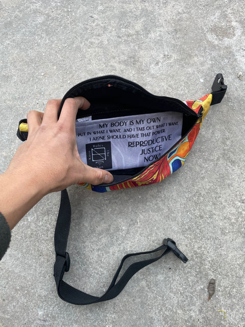 Vaginer Fanny Pack