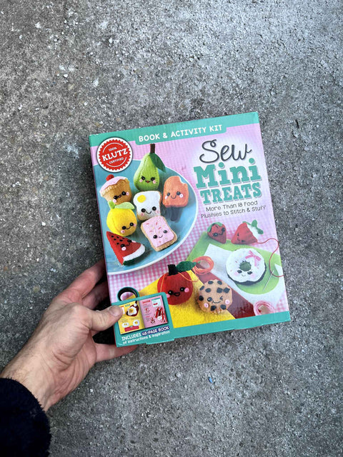 Sew Mini Treats Kit